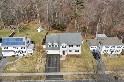 70 Hartwick Street, Springfield, MA 01108 - Photo 31