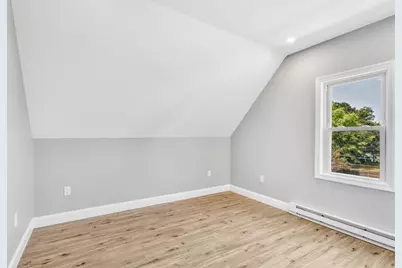 5 Beckford St #3, Beverly, MA 01915 - Photo 9