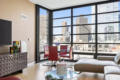 580 Washington St #PH5, Boston, MA 02111 - Photo 5