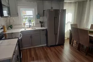 28 Grove Ave, Brockton, MA 02302 - Photo 5