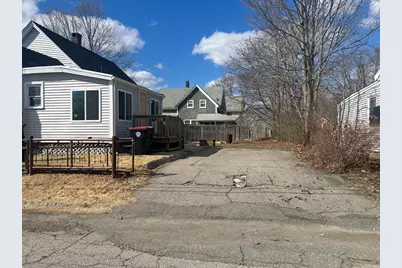 28 Grove Ave, Brockton, MA 02302 - Photo 19