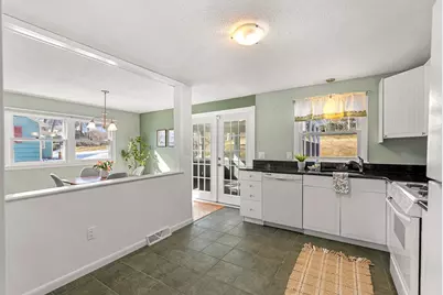 169 Starr Ave, Lowell, MA 01852 - Photo 13