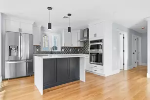 35 Liberty Ave, Revere, MA 02151 - Photo 7