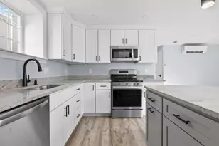 35 Liberty Ave, Revere, MA 02151 - Photo 33