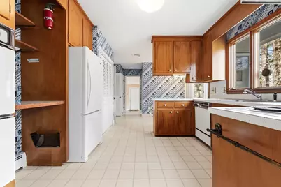 26 Ledgewood Dr, Danvers, MA 01923 - Photo 13