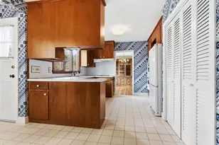 26 Ledgewood Dr, Danvers, MA 01923 - Photo 9