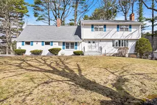 26 Ledgewood Dr, Danvers, MA 01923 - Photo 1