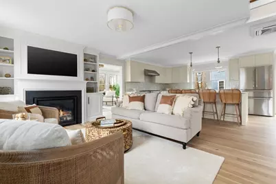 10 Union Place, Newburyport, MA 01950 - Photo 3