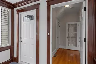 920 Pleasant St, Worcester, MA 01602 - Photo 5