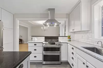 6A Meadowvale Road, Burlington, MA 01803 - Photo 3