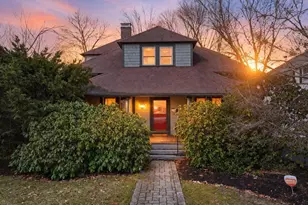 383 Manning St, Needham, MA 02492 - Photo 1