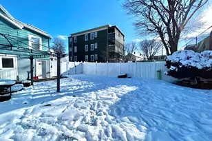 30 Woodlawn St, Everett, MA 02149 - Photo 15