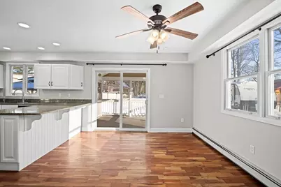 12 Bylund Ave, Auburn, MA 01501 - Photo 5