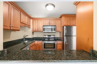 872 Massachusetts Avenue #304, Cambridge, MA 02139 - Photo 7