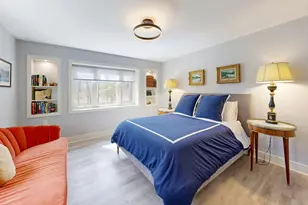 25 Longmeadow Rd, Medfield, MA 02052 - Photo 7