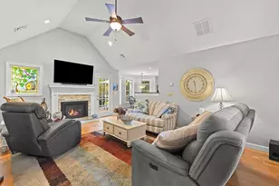 201 Buck Knoll Rd, Raynham, MA 02767 - Photo 11