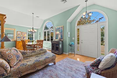 201 Buck Knoll Rd, Raynham, MA 02767 - Photo 15