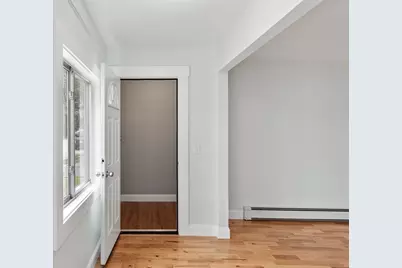 25 Cane St, Fitchburg, MA 01420 - Photo 13