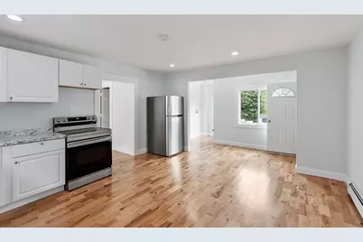 25 Cane St, Fitchburg, MA 01420 - Photo 5