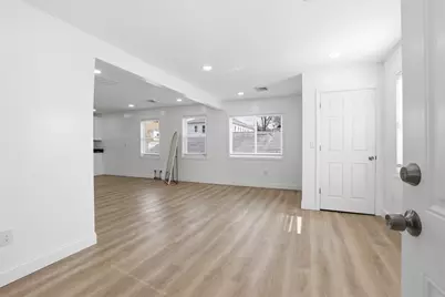 18 Haynes St, Worcester, MA 01603 - Photo 29