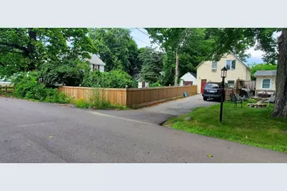 19 Wallis Park, Lunenburg, MA 01462 - Photo 1