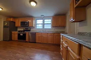 19 Wallis Park, Lunenburg, MA 01462 - Photo 5