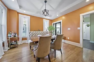 26 Poplar St, Melrose, MA 02176 - Photo 9