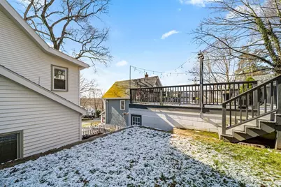 26 Poplar St, Melrose, MA 02176 - Photo 37