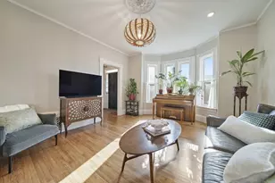 26 Poplar St, Melrose, MA 02176 - Photo 15