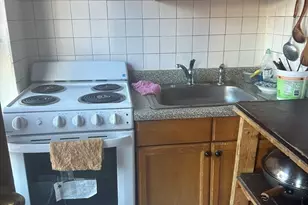 104-104A Tyler St, Boston, MA 02111 - Photo 5