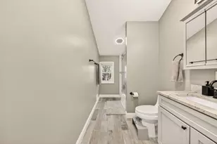 112 Hiatt St, Fall River, MA 02721 - Photo 25