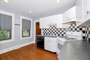 48 Elm Ave, Fairhaven, MA 02719 - Photo 15