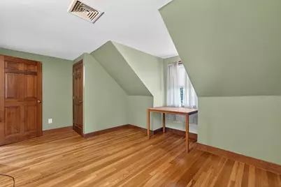 129 Mill St, Hopedale, MA 01747 - Photo 21