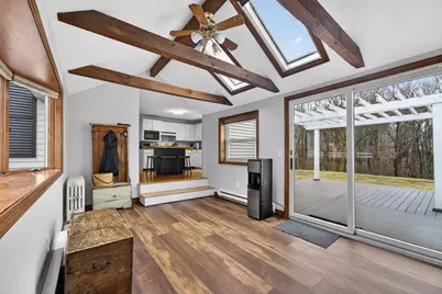 129 Mill St, Hopedale, MA 01747 - Photo 25