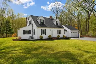 129 Mill St, Hopedale, MA 01747 - Photo 1