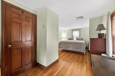 129 Mill St, Hopedale, MA 01747 - Photo 19