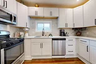 69 Forest St, Watertown, MA 02472 - Photo 7