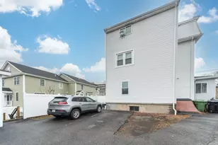 69 Forest St, Watertown, MA 02472 - Photo 21