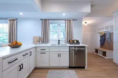 81 Winsor Avenue, Watertown, MA 02472 - Photo 15