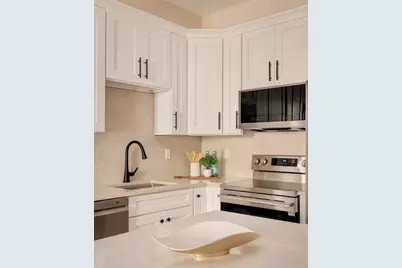 350 Windsor Street #1, Cambridge, MA 02141 - Photo 5