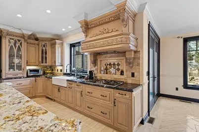 20 Boulder Rd, Newton, MA 02459 - Photo 11