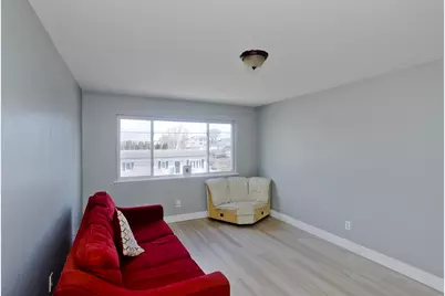 239 Glasgow St #10, Fall River, MA 02721 - Photo 9