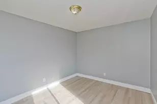 239 Glasgow St, Fall River, MA 02721 - Photo 21