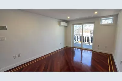 26 W Wyoming Ave #3A, Melrose, MA 02176 - Photo 3