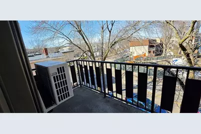 26 W Wyoming Ave #3A, Melrose, MA 02176 - Photo 9