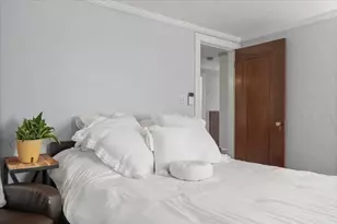 860 Pleasant St, Worcester, MA 01602 - Photo 29