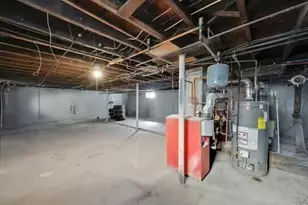 69-71 Elmwood Ave, Holyoke, MA 01040 - Photo 25