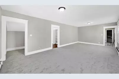 69-71 Elmwood Ave, Holyoke, MA 01040 - Photo 15