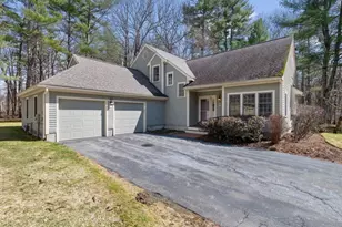 34 Pickman Dr, Bedford, MA 01730 - Photo 1