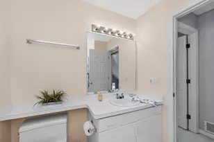 34 Pickman Dr, Bedford, MA 01730 - Photo 31